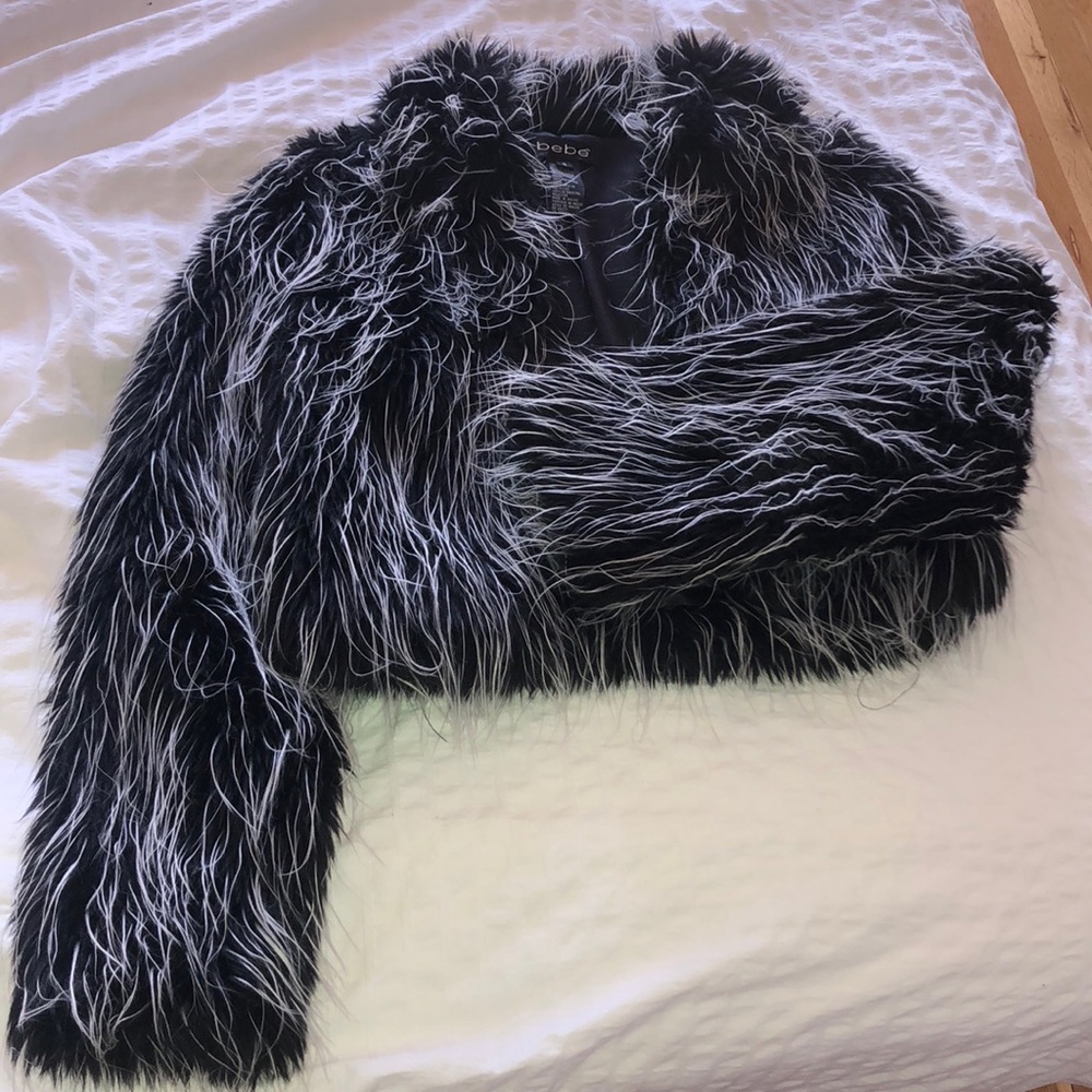 Faux fur jacket 💕